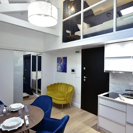 Queen Apartment, In The Heart Of Corfu Historical Old Town Center! Apartamento Corfu (city)